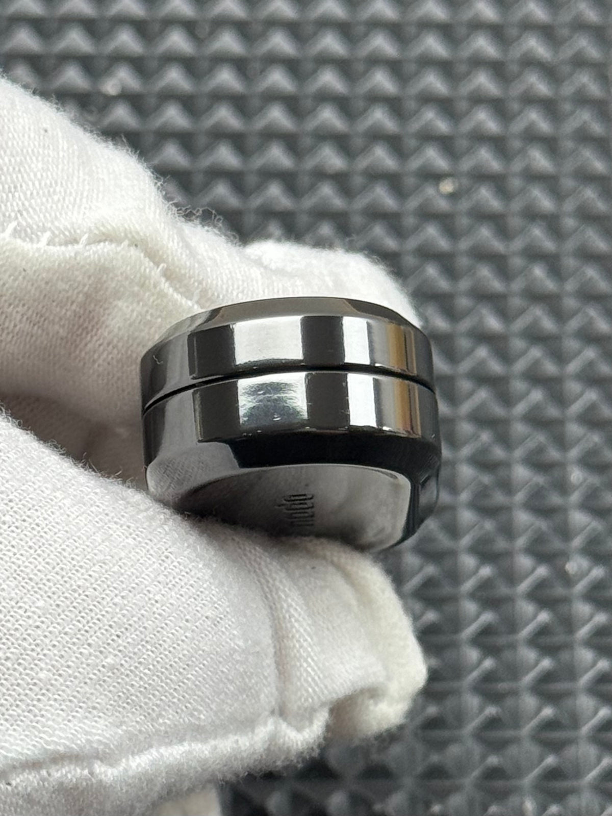Nado Zirconium Polished