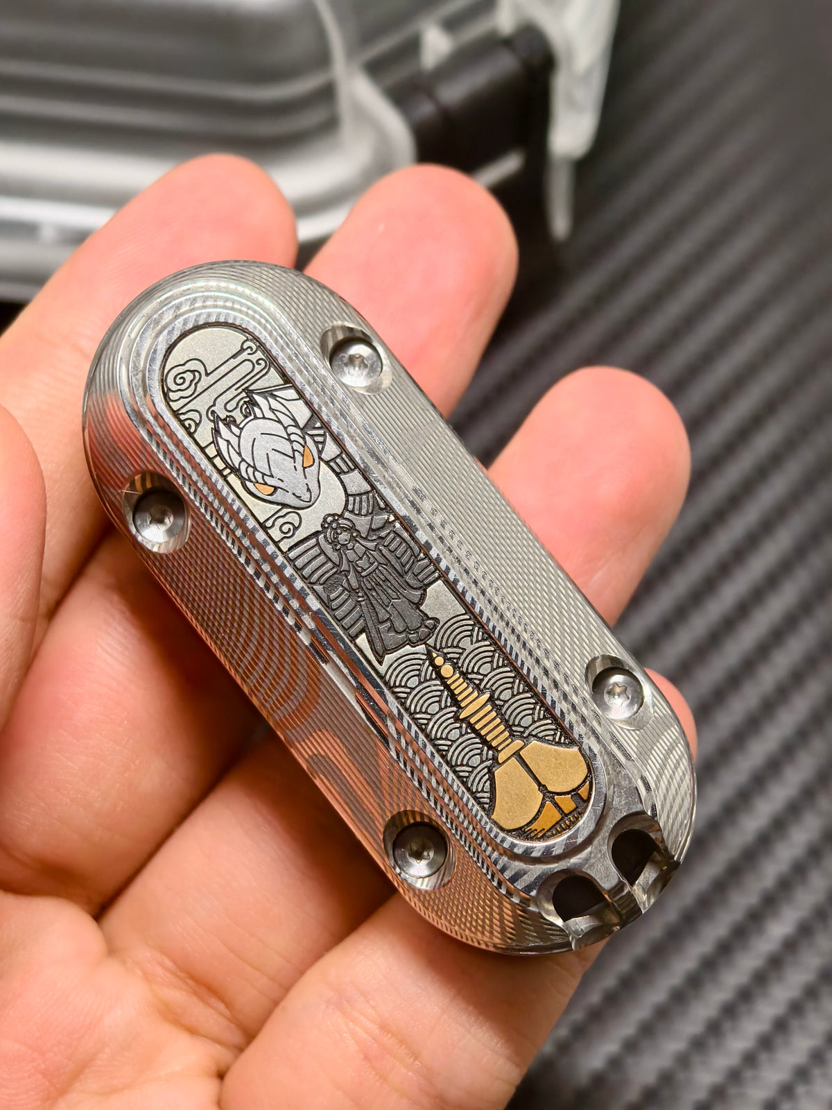 Popping Damasteel