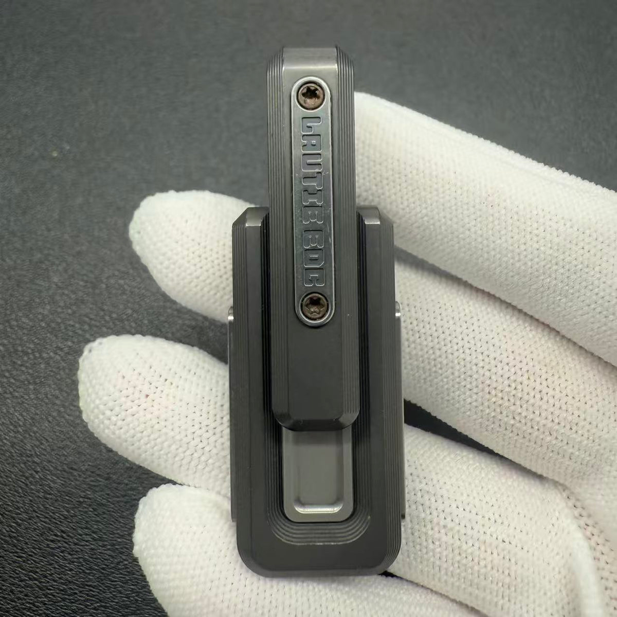 X Lock Zirconium
