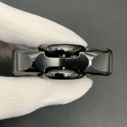 Pan Yixian Zirconium Polished