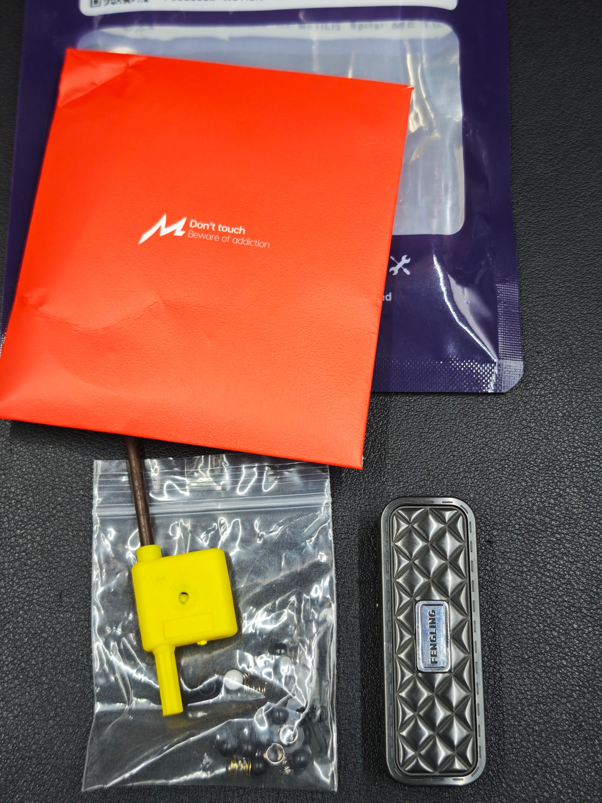 Feng Ling Zirconium