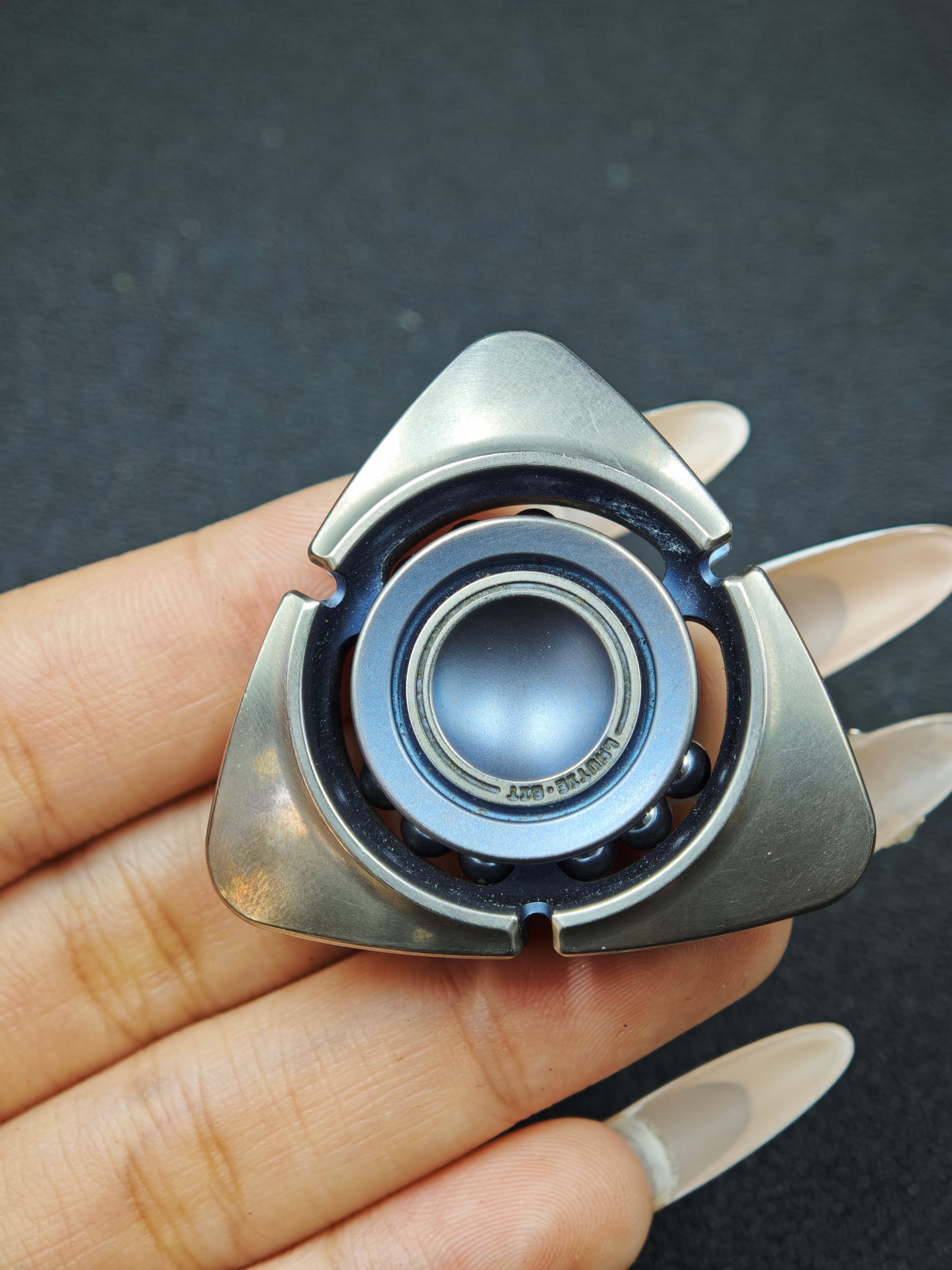 BIT 04 Titanium