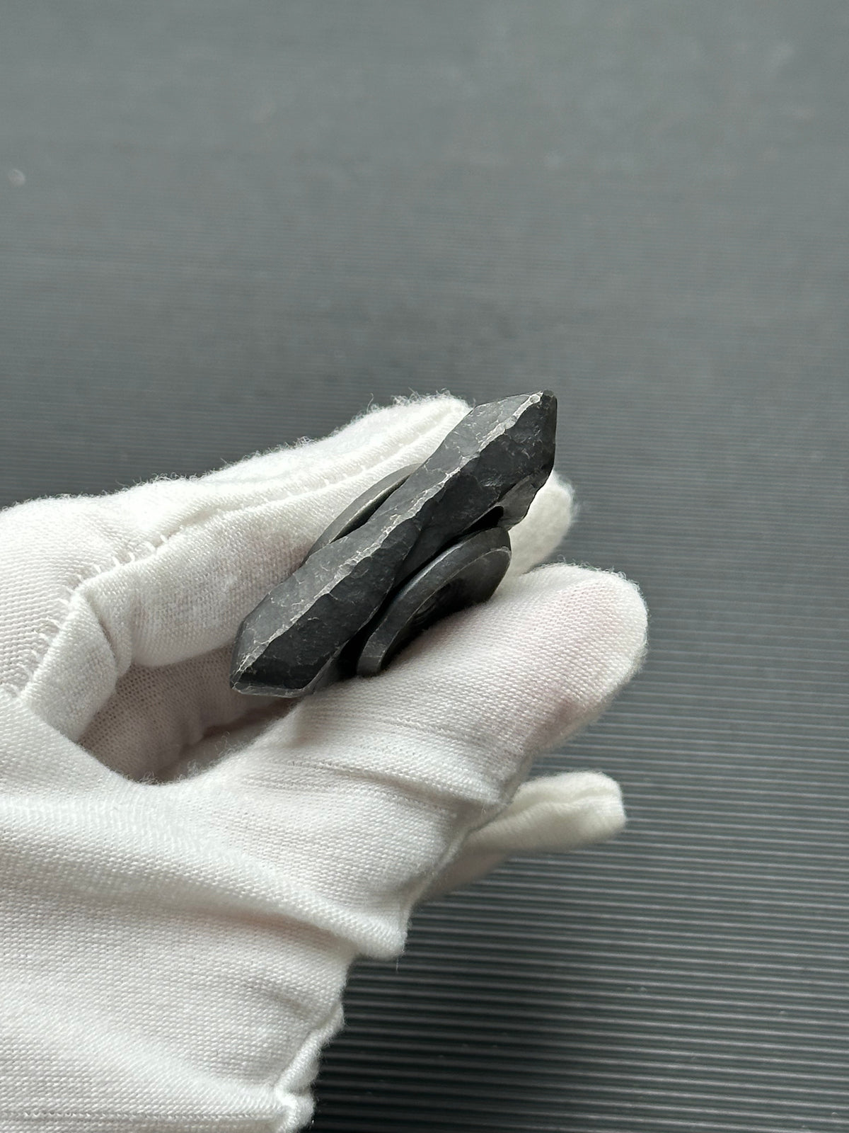Ling Guang Tungsten Stone Textured