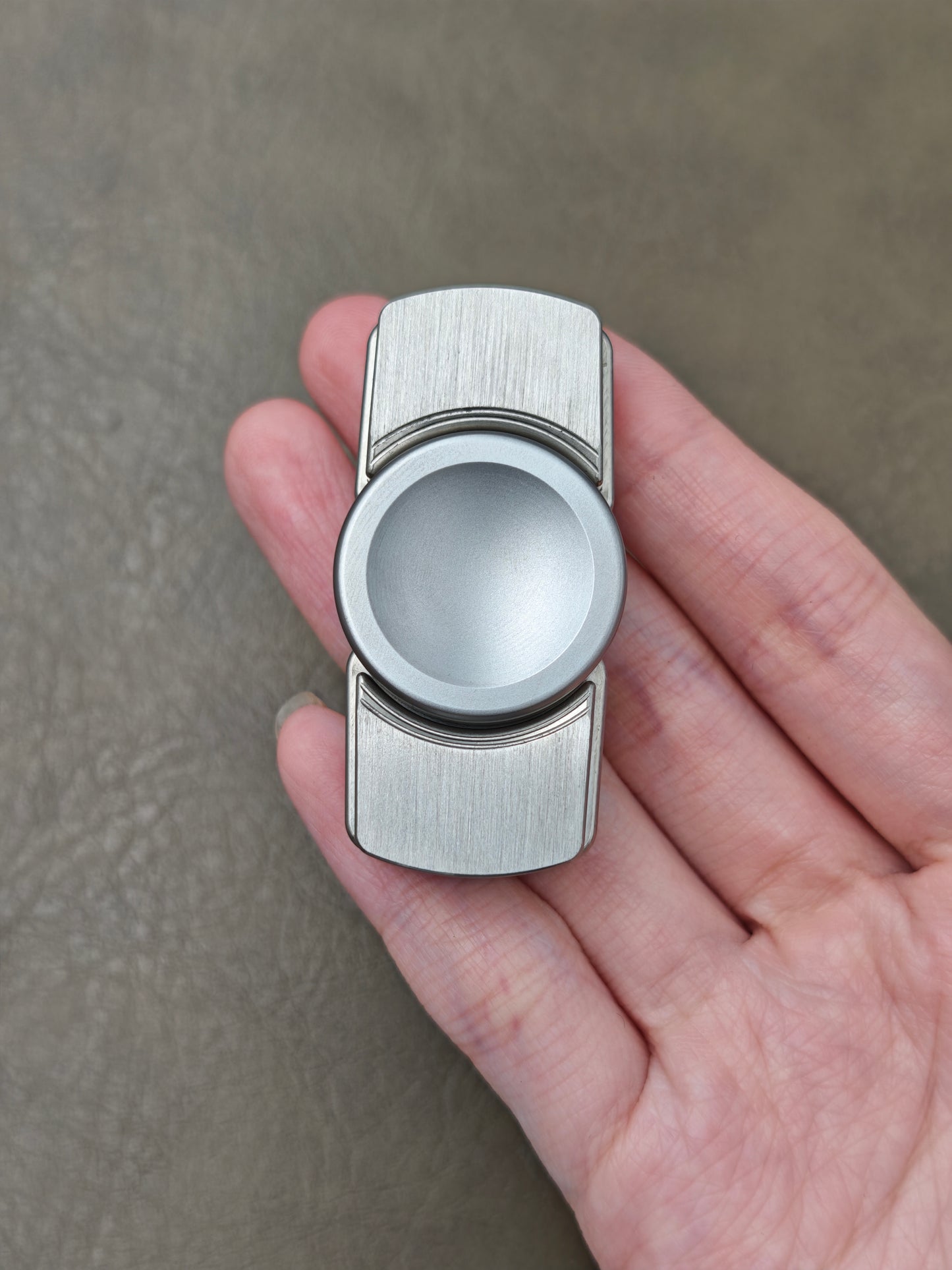 Moon M2 Titanium