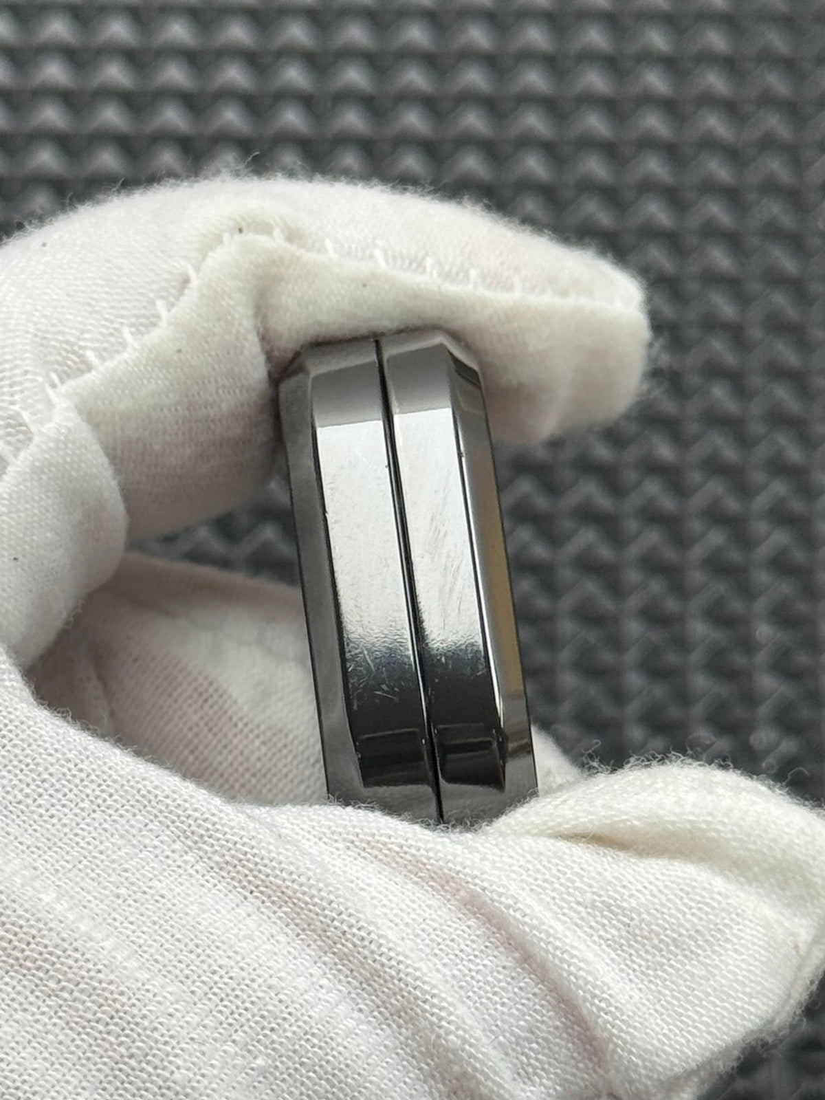 Nado Zirconium Polished