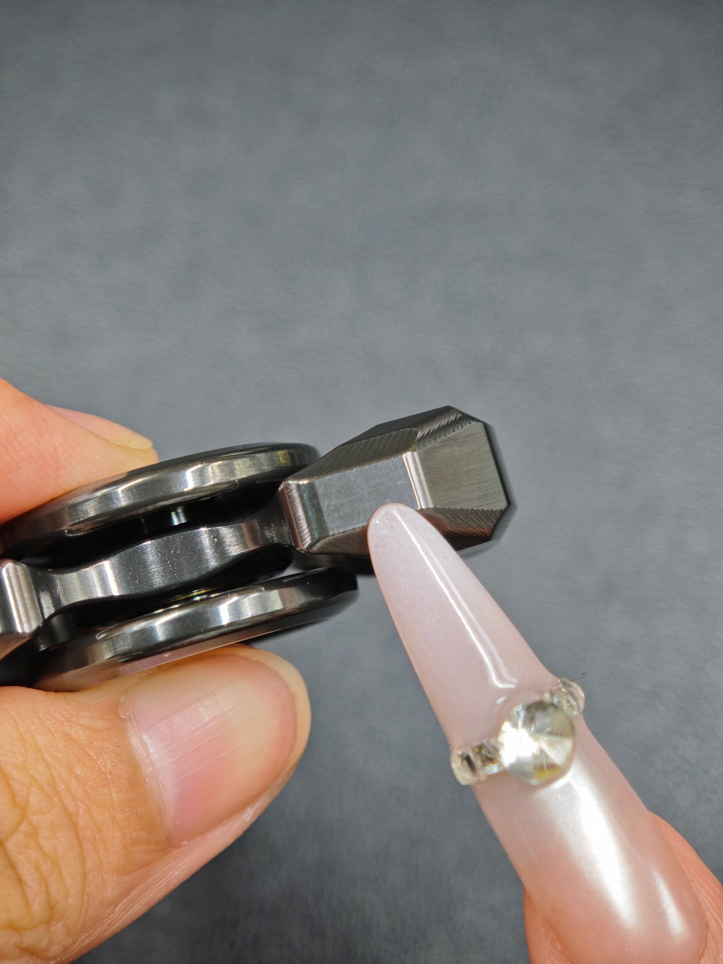 Whisper Duo Zirconium
