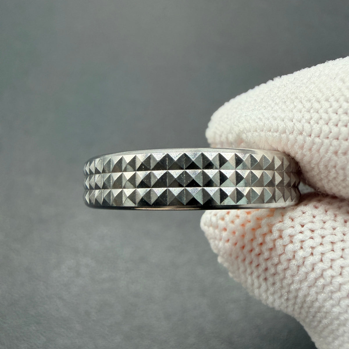 Pig Ratchet Titanium