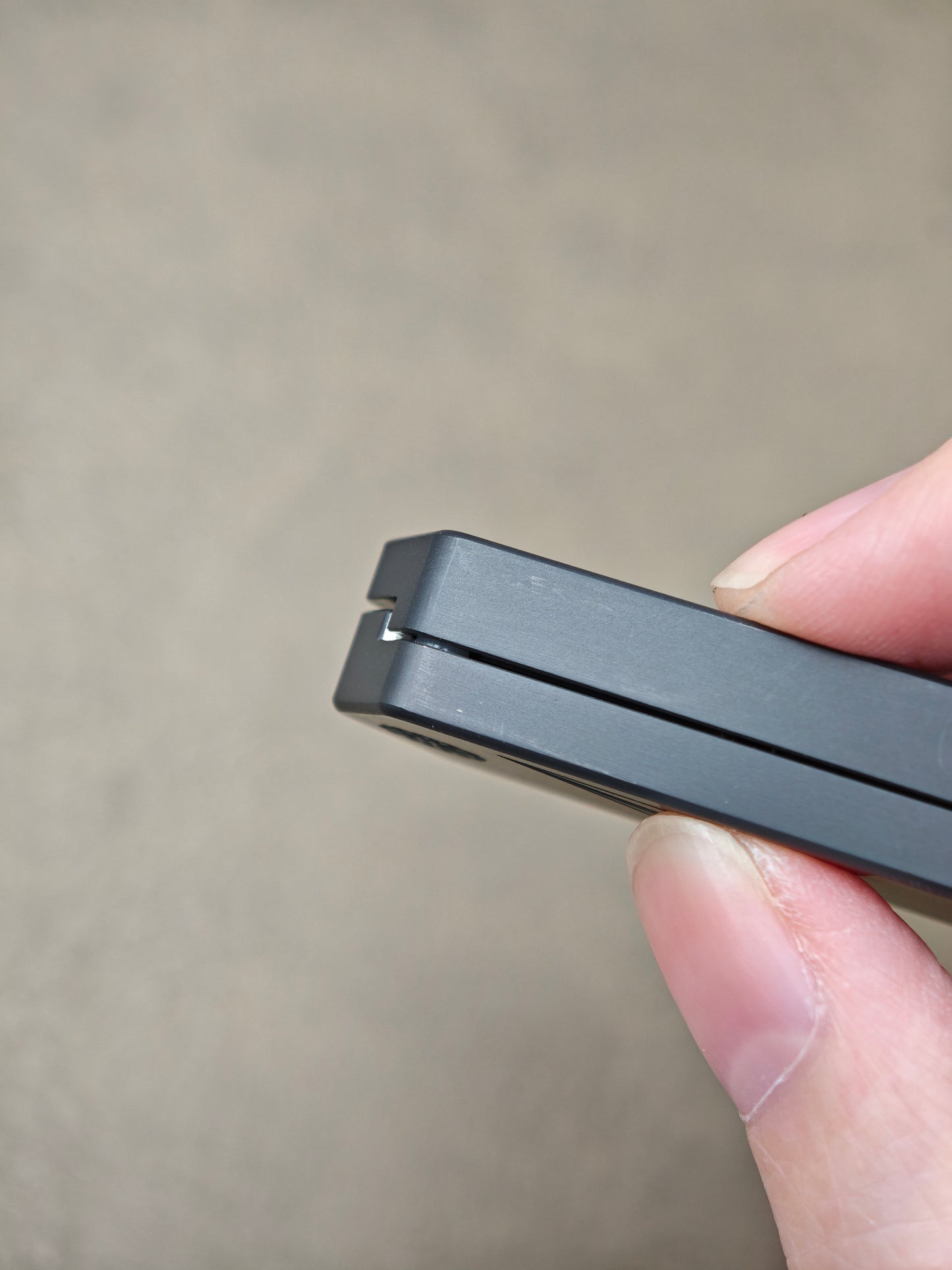Plane Zirconium