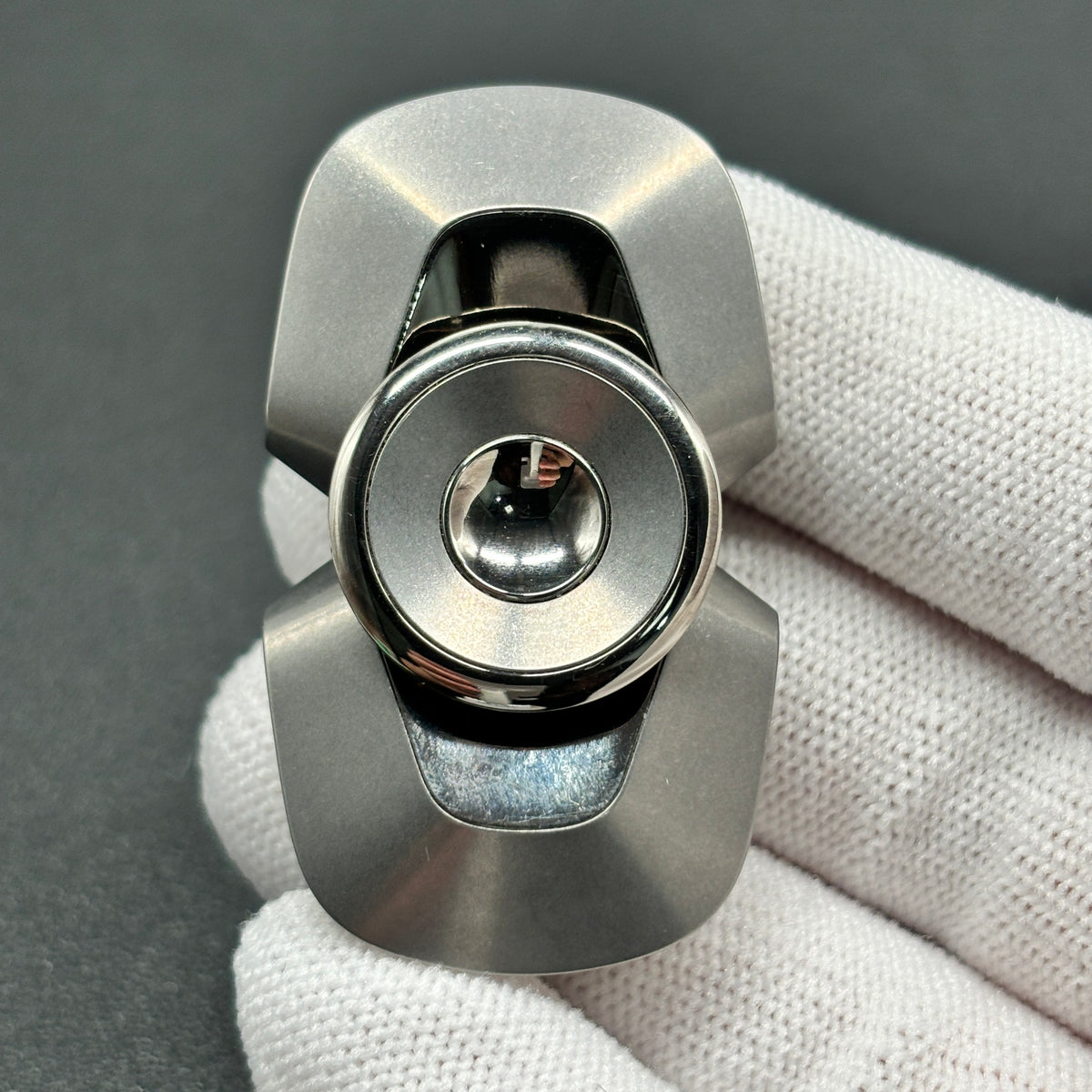 Lentic Stainless Steel