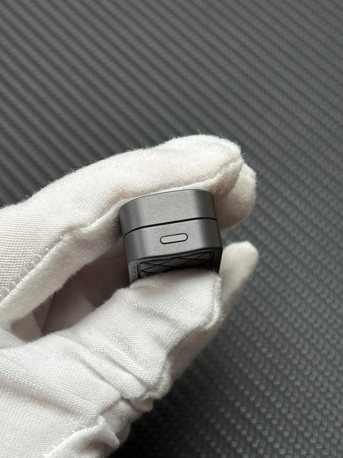 Feng Ling Zirconium