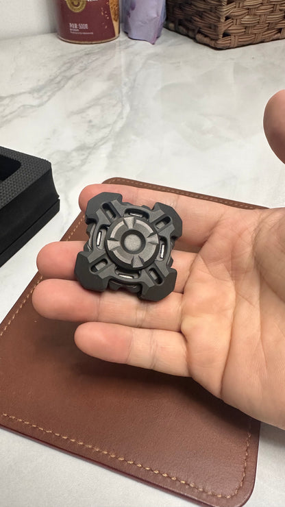 Spinner Zirconium