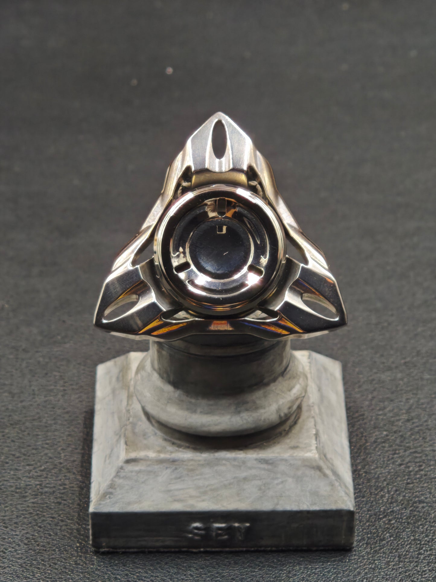 Flash Leap Tungsten