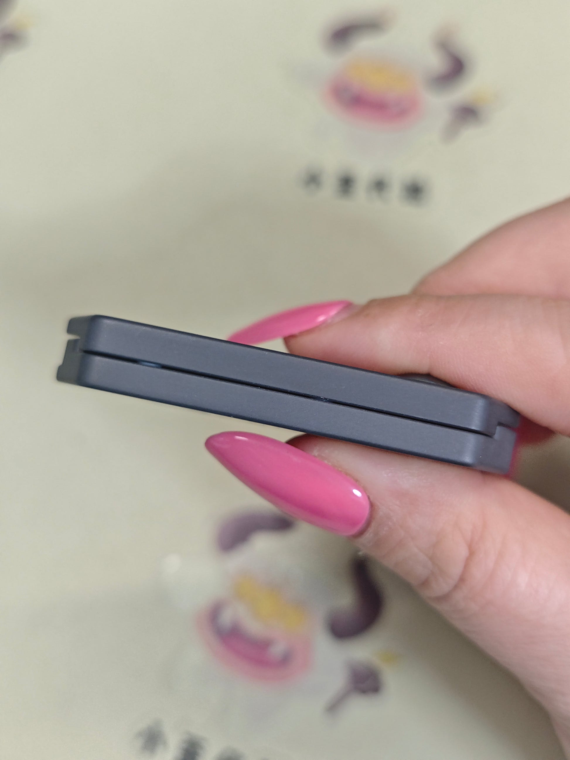 Plane Zirconium