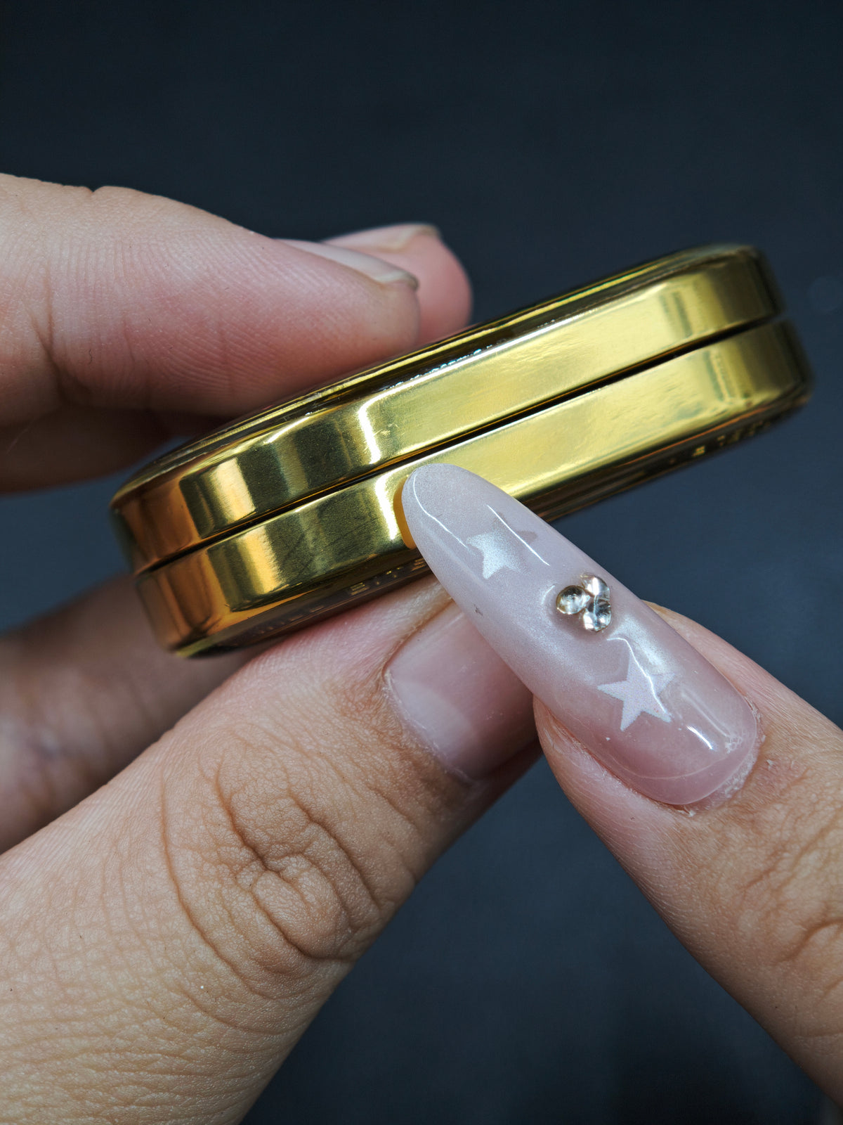 Groove Zirconium Gold Plated Resin-Sealed