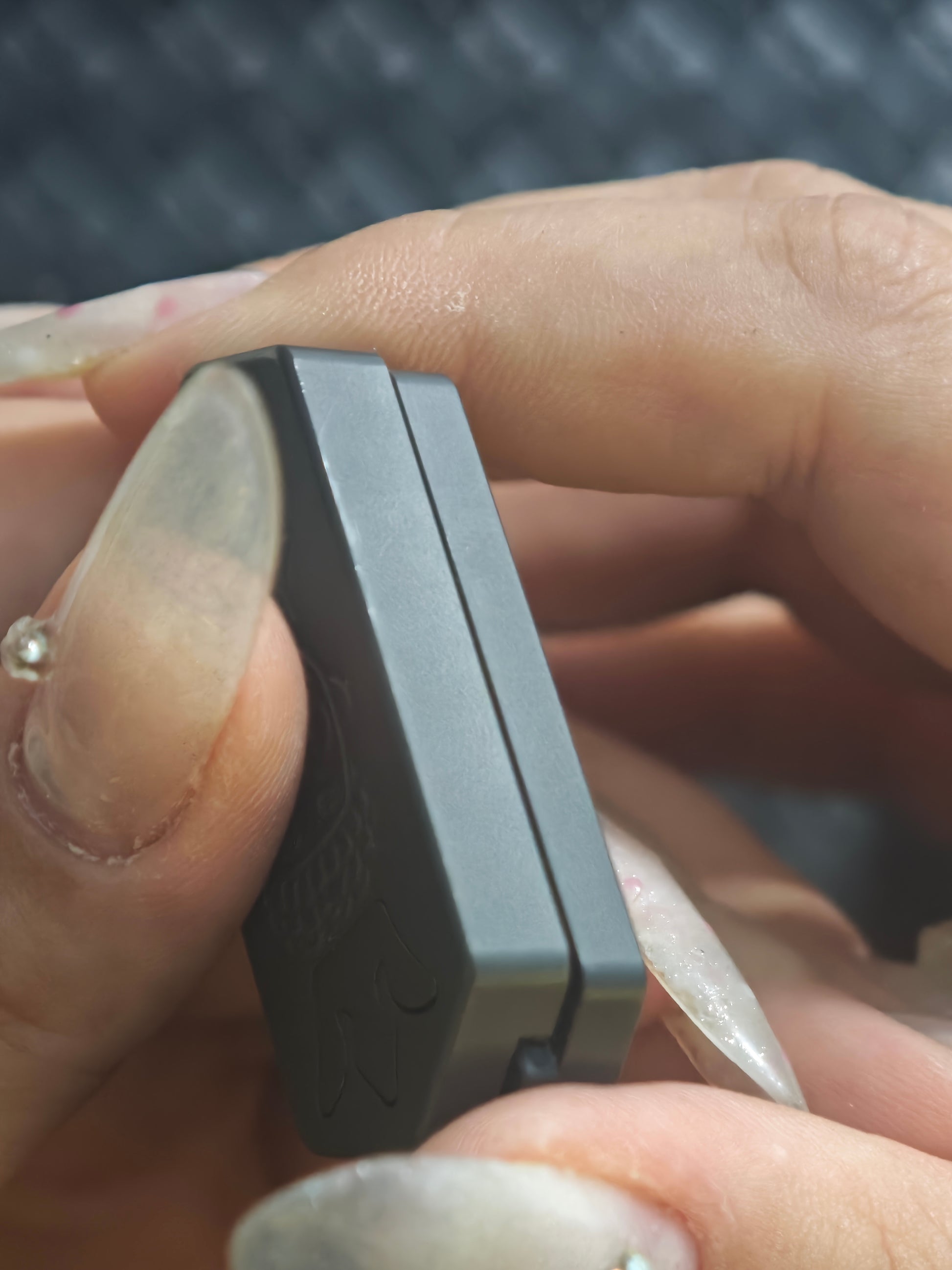 Plane Zirconium