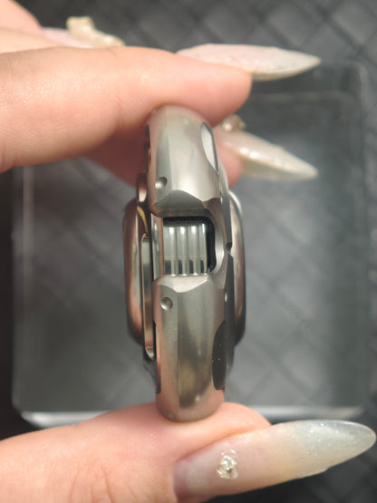 Resonance Titanium