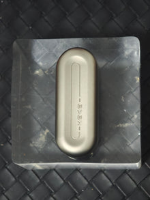 Floating Cloud Titanium