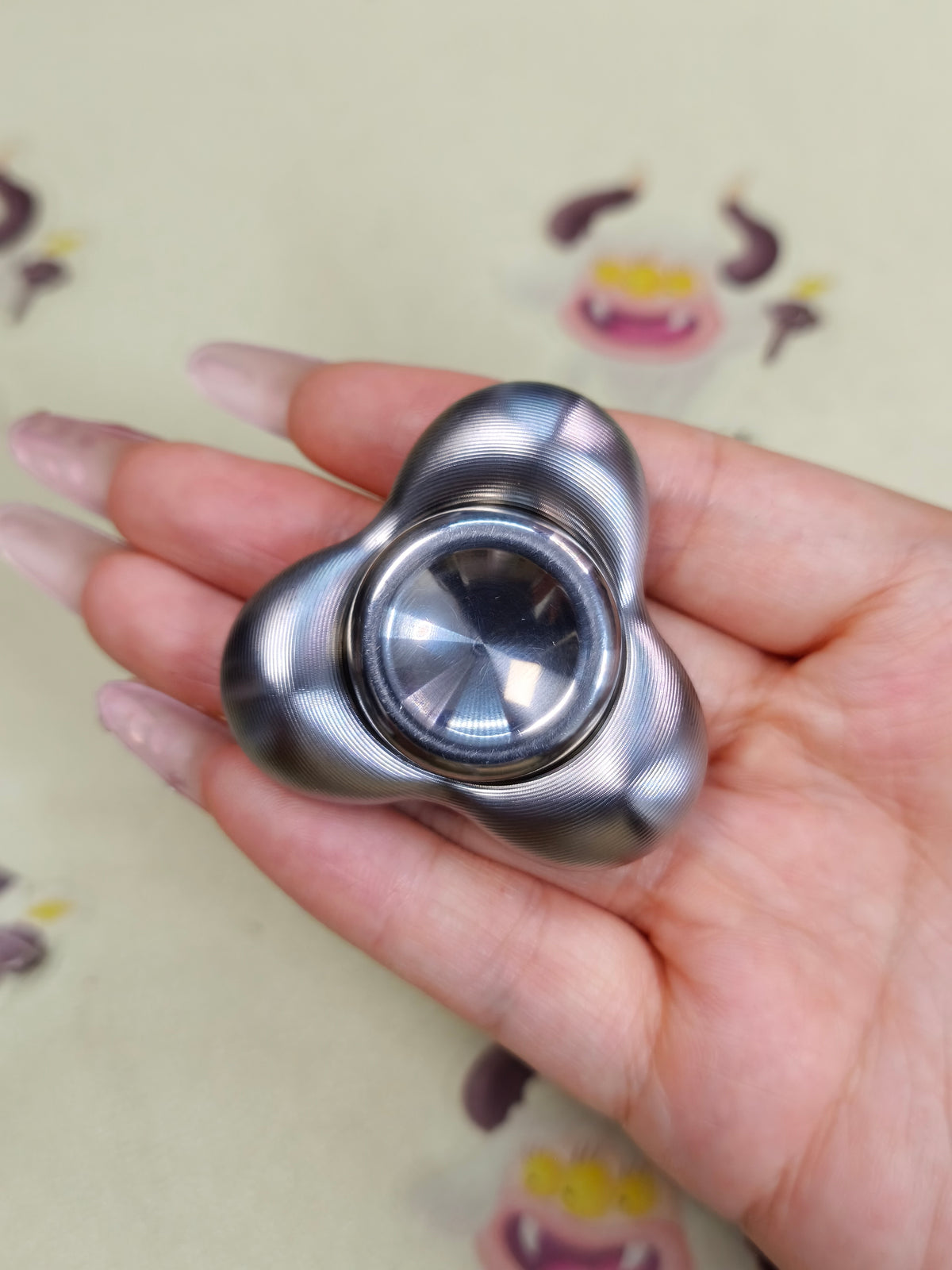 Three-Leaf Cell Stainless Steel