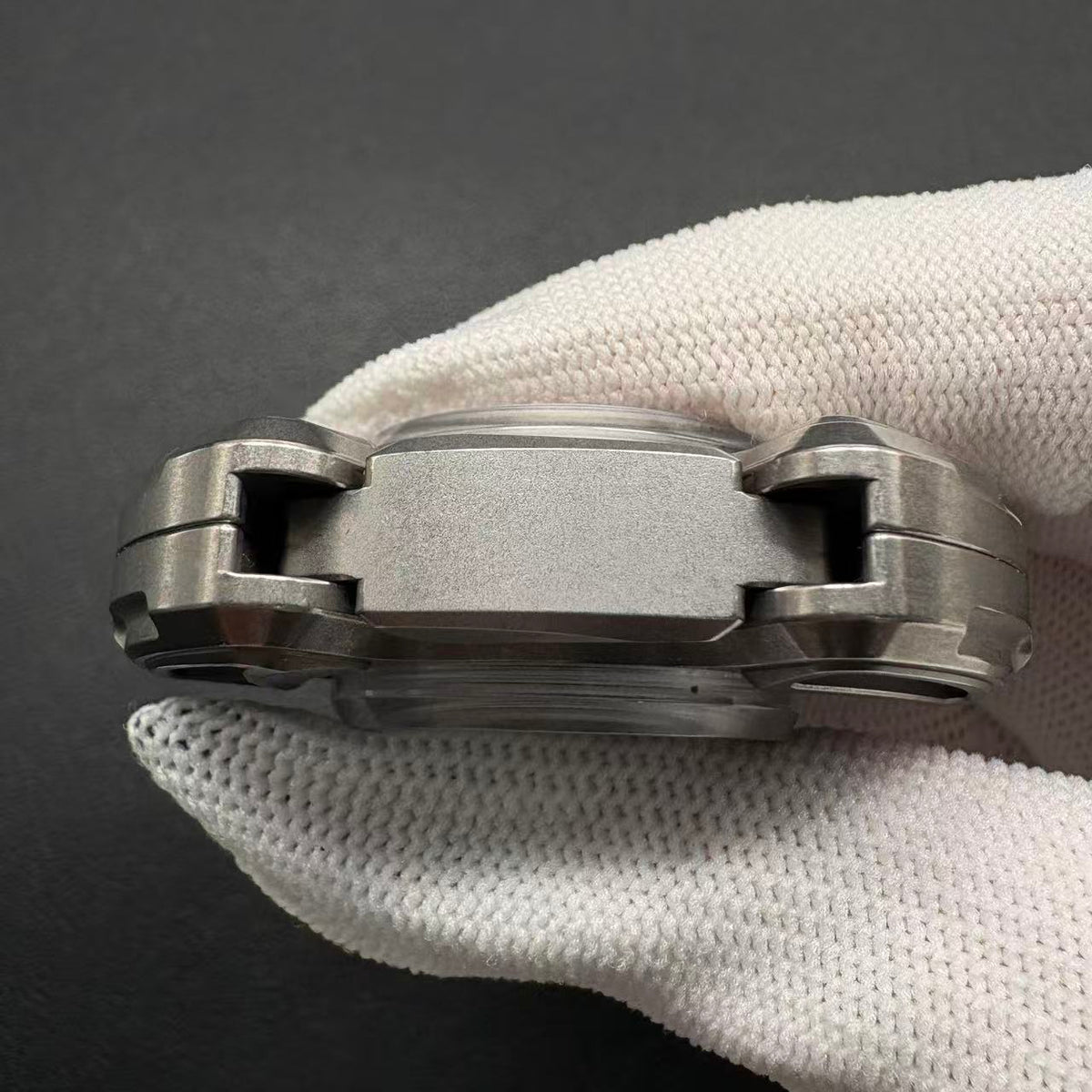 Radiation Shell Opening Titanium