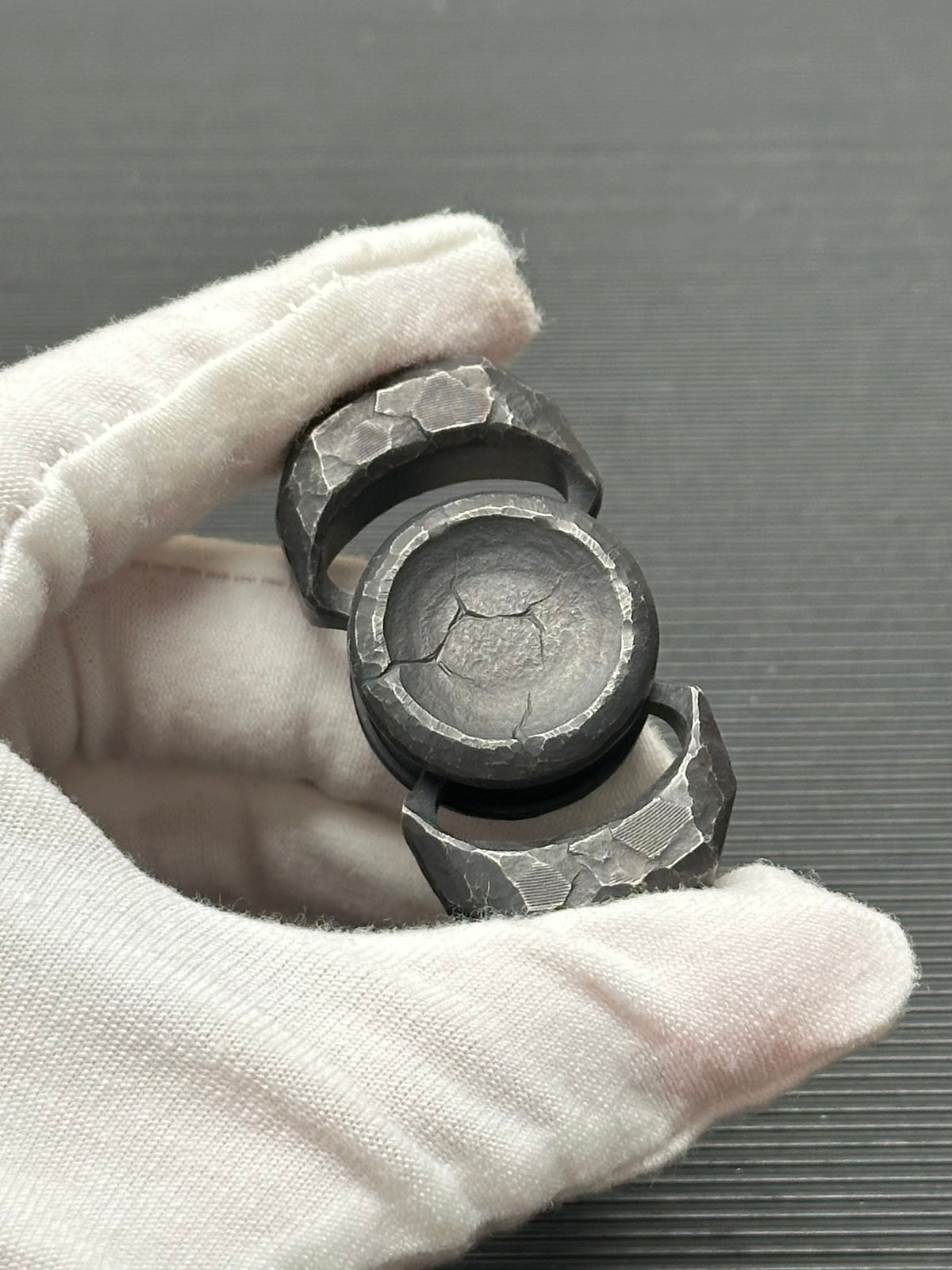 Whisper Duo Tungsten Stone Textured