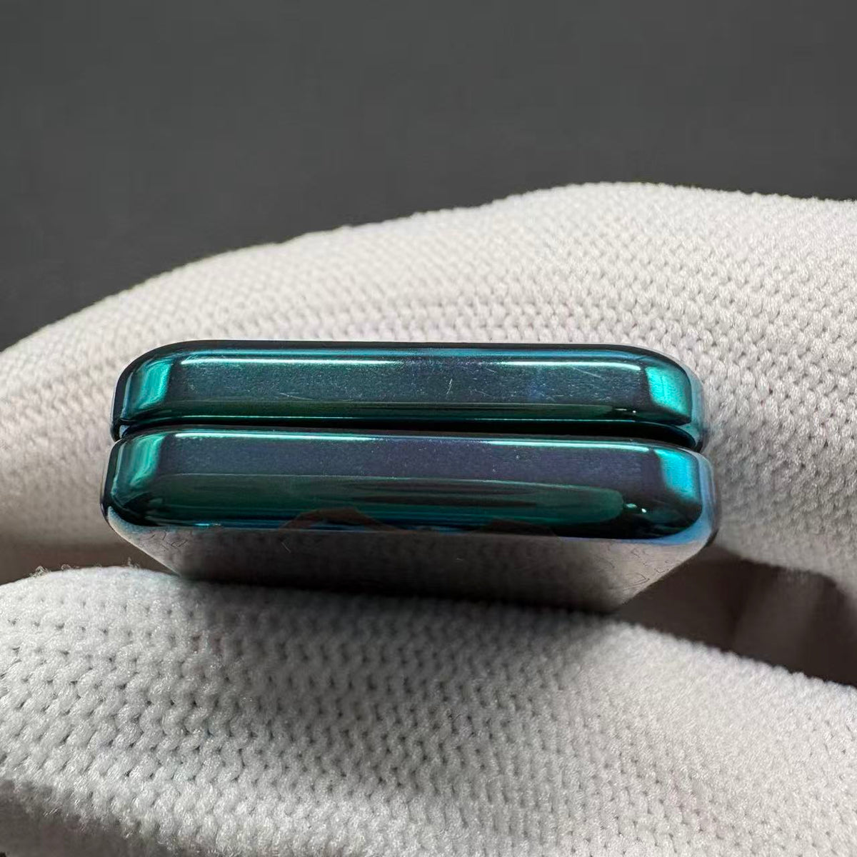 San Yin Jie Ultra Thin Mini Zirconium