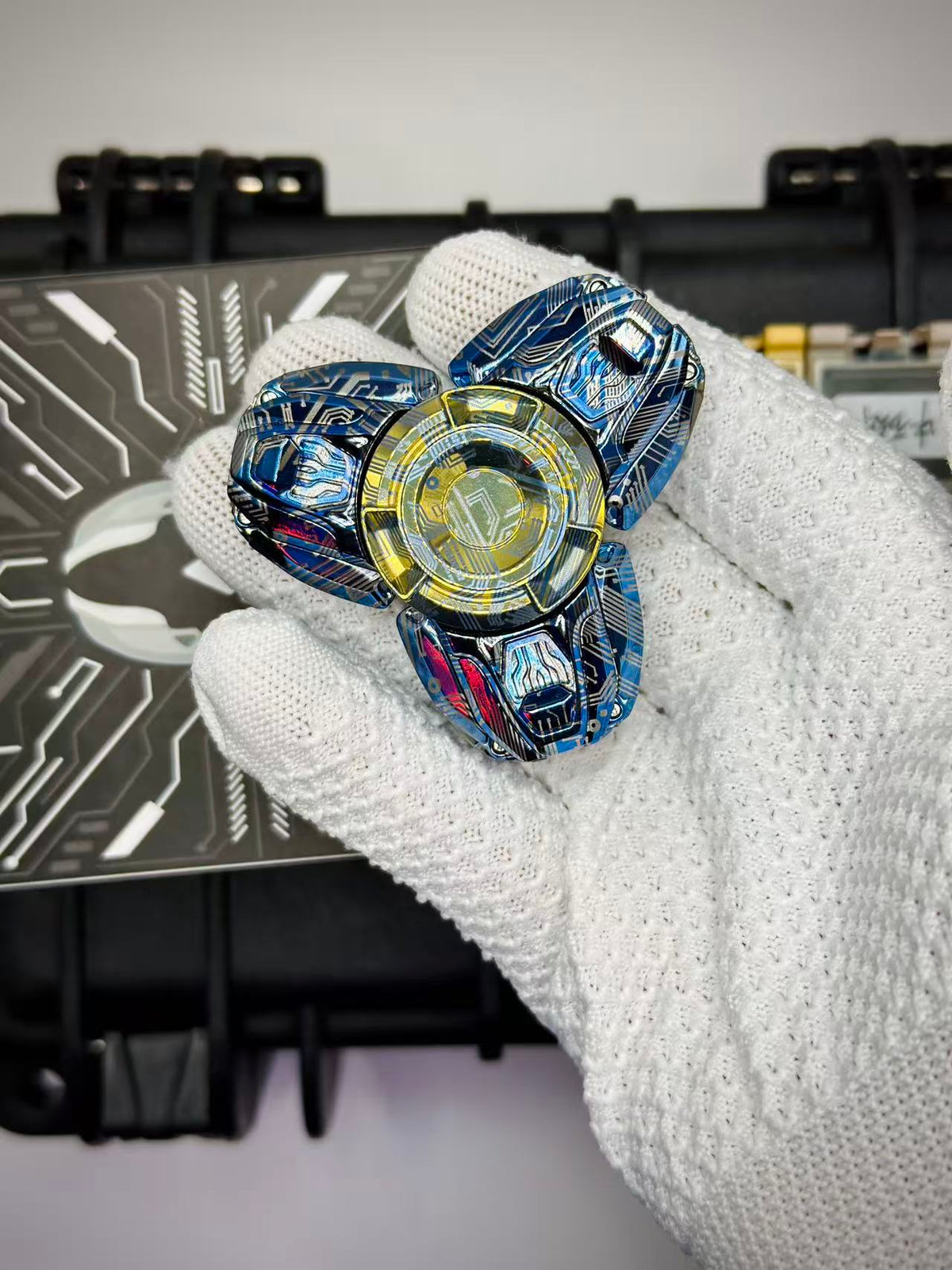 Shock String Titanium Engraved Polished