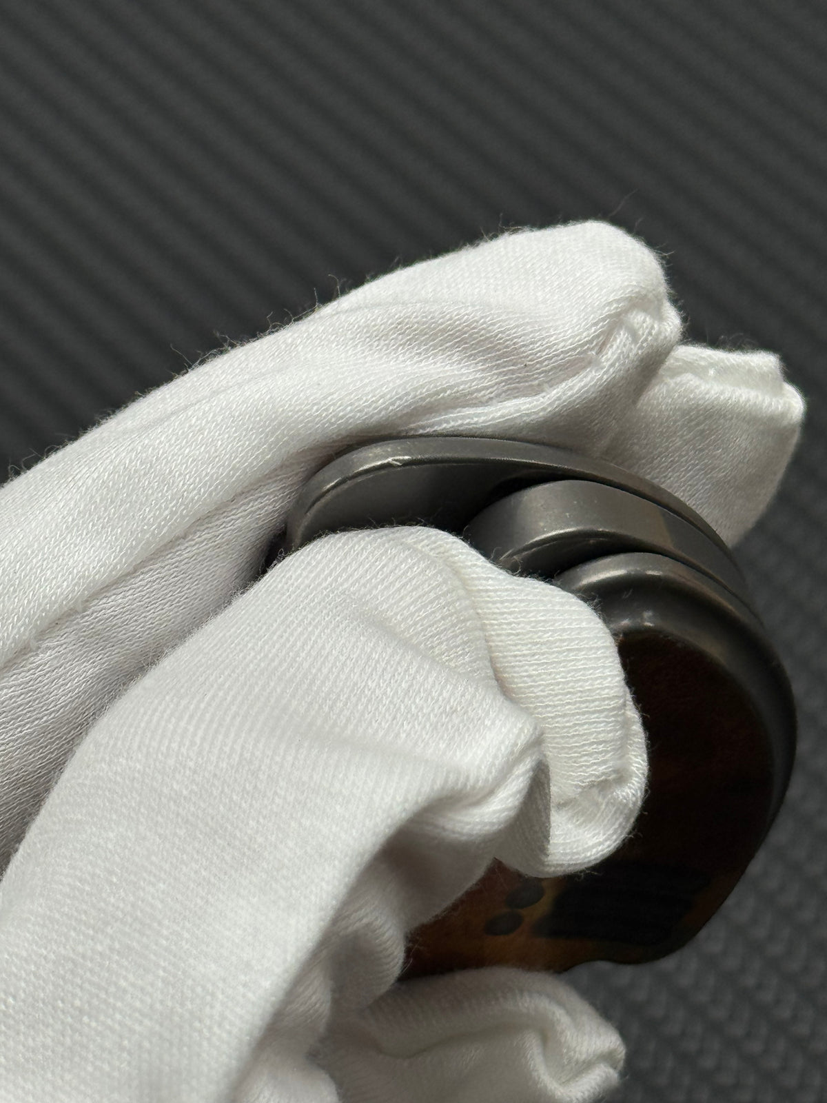 Balled Shell Stainless Steel Stonewashed Resin-Sealed