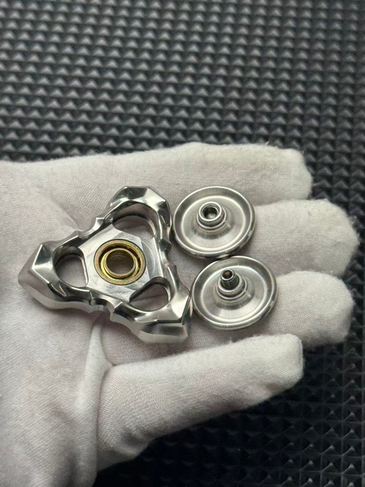 Thorns And Fog Stainless Steel Machine Finished