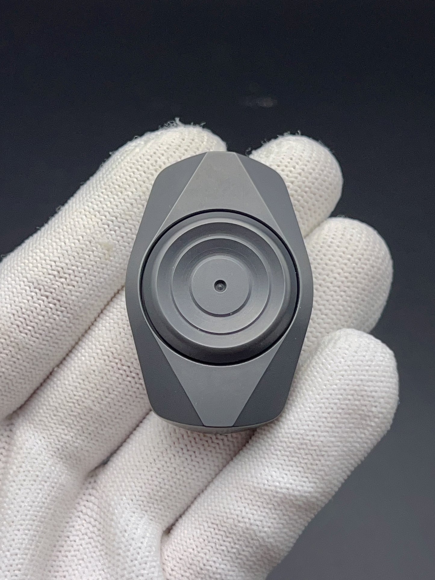 Gravel Zirconium