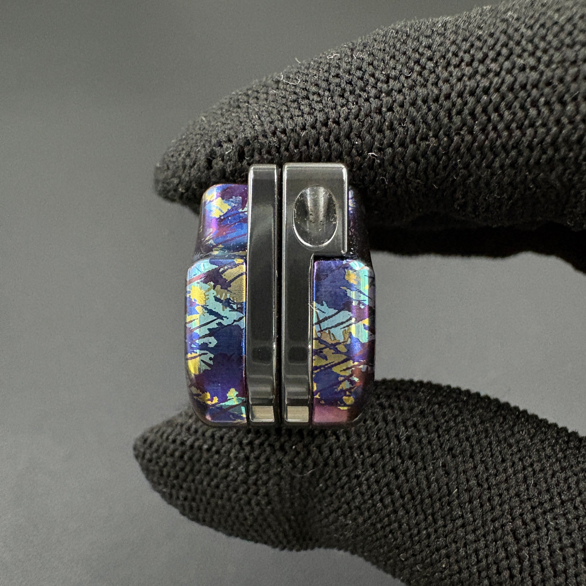 Q Mechanical Titanium