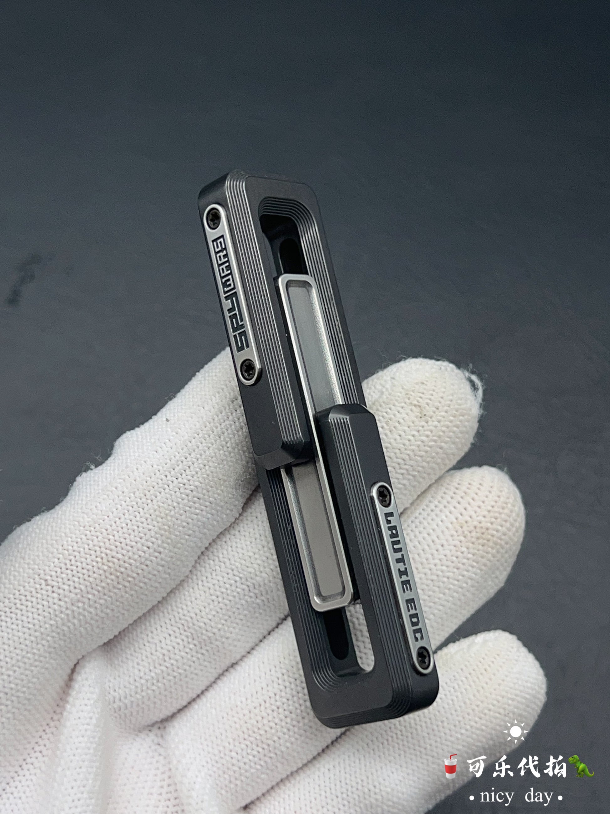 X Lock Zirconium