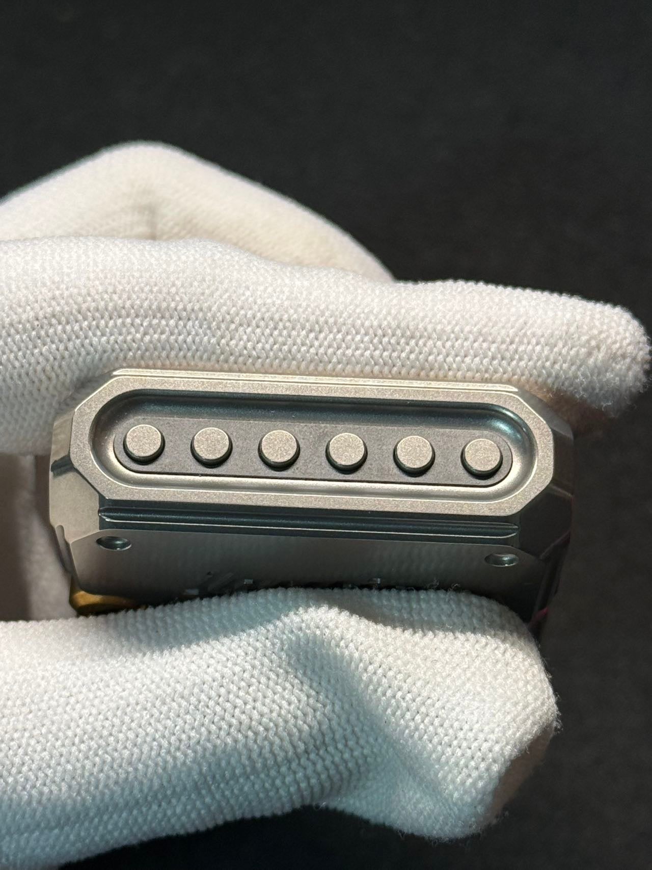 LOTTO Titanium Brass