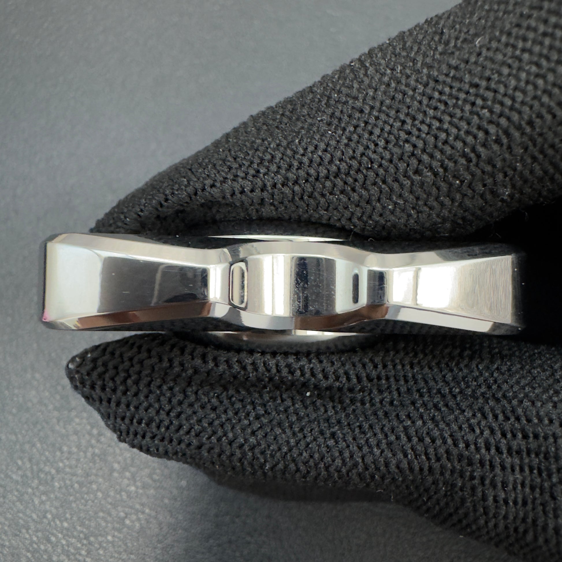 Nun Stainless Steel