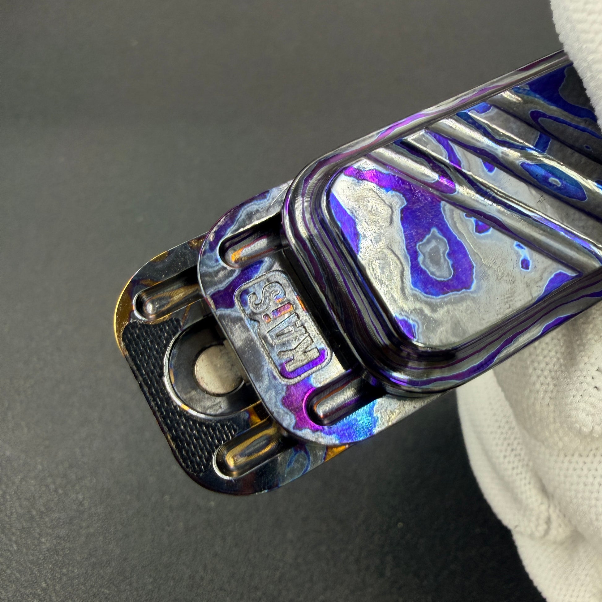 Lucky Candy Zirconium Zircuti