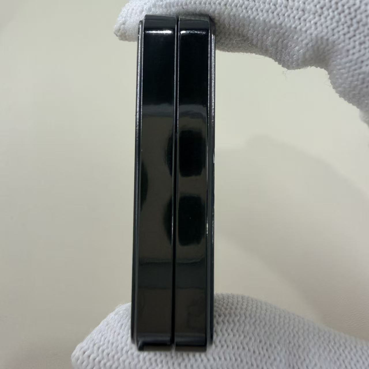 Sugar Cube Zirconium