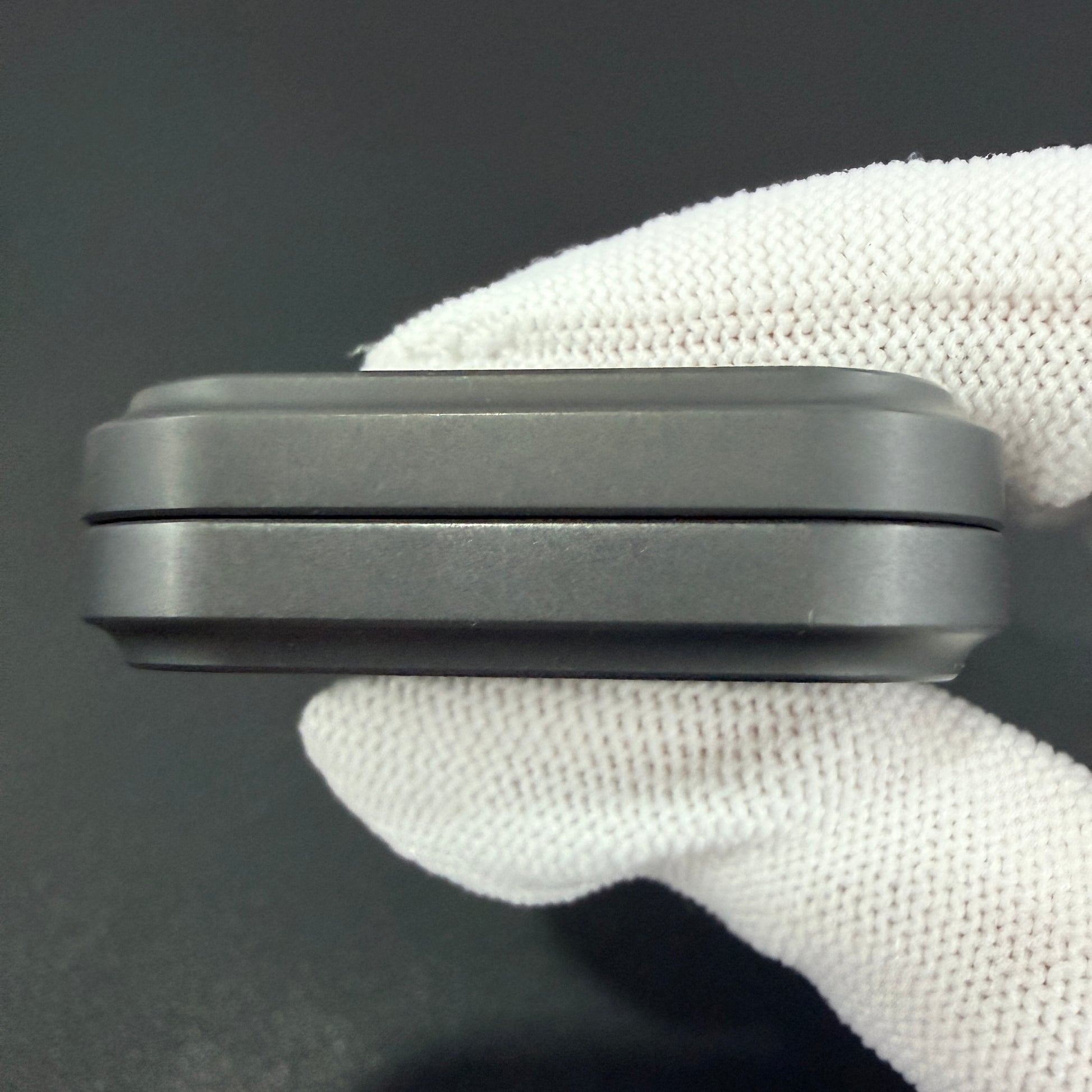 MAZE BLOCK Zirconium Stainless Steel