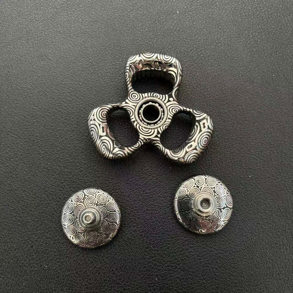 Three-Leaf Horizon Damasteel