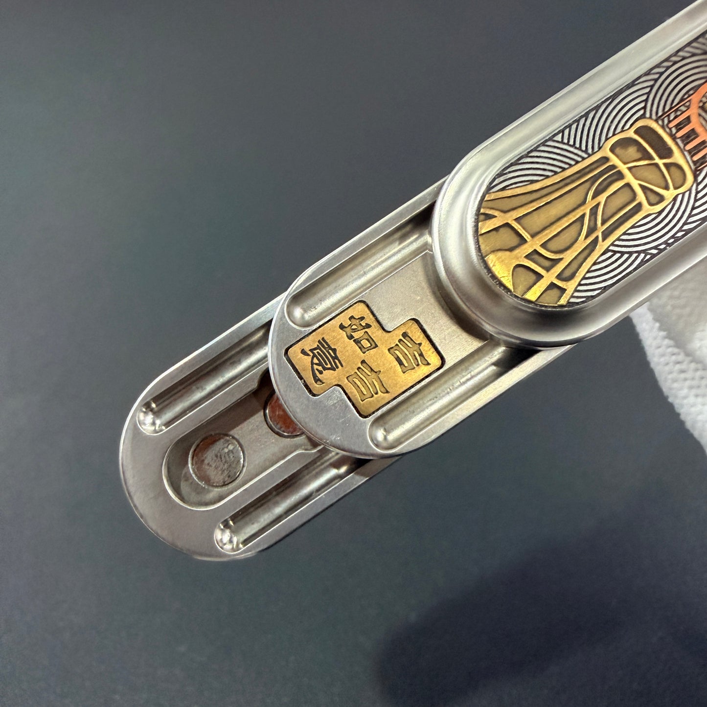 Cola Candy Titanium