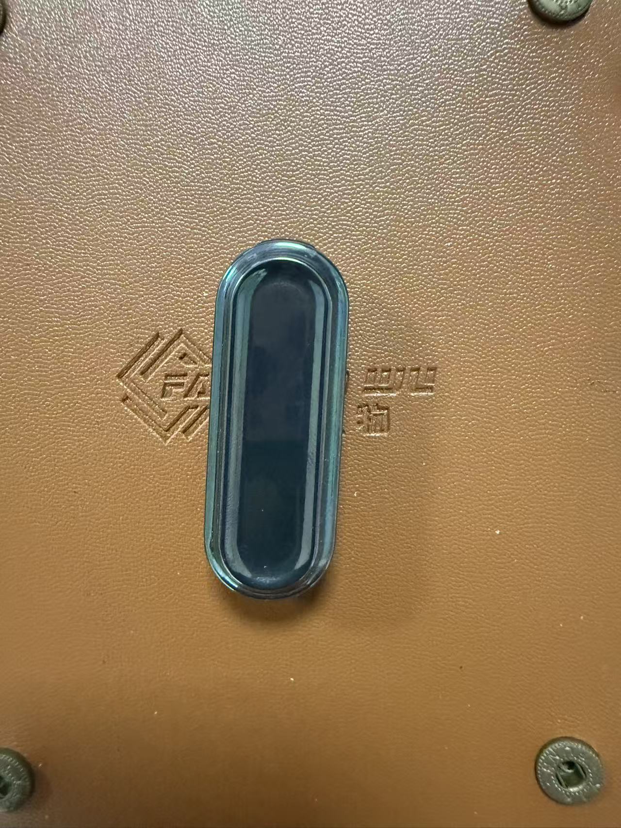 Slider Zirconium