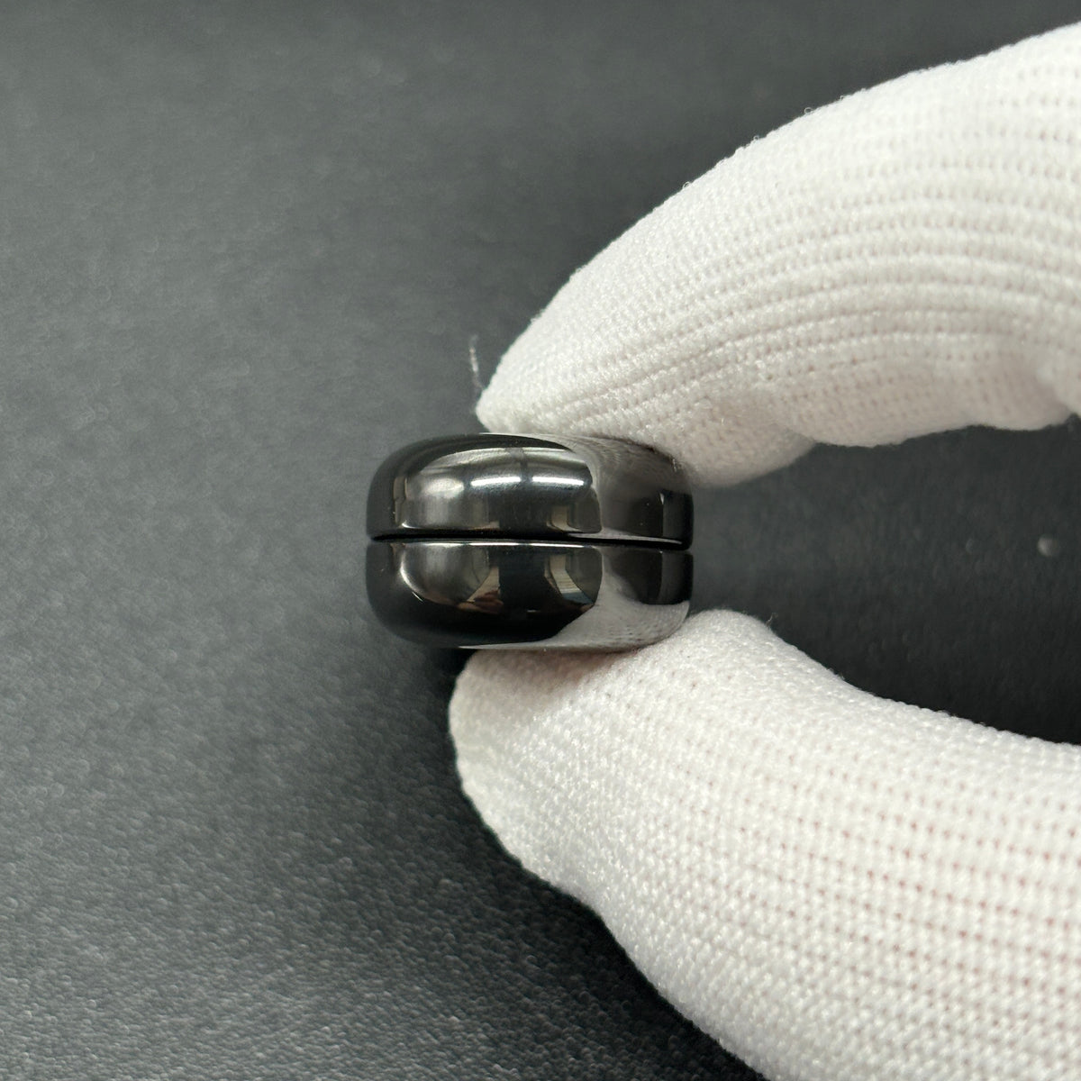 Floating Cloud Zirconium Polished