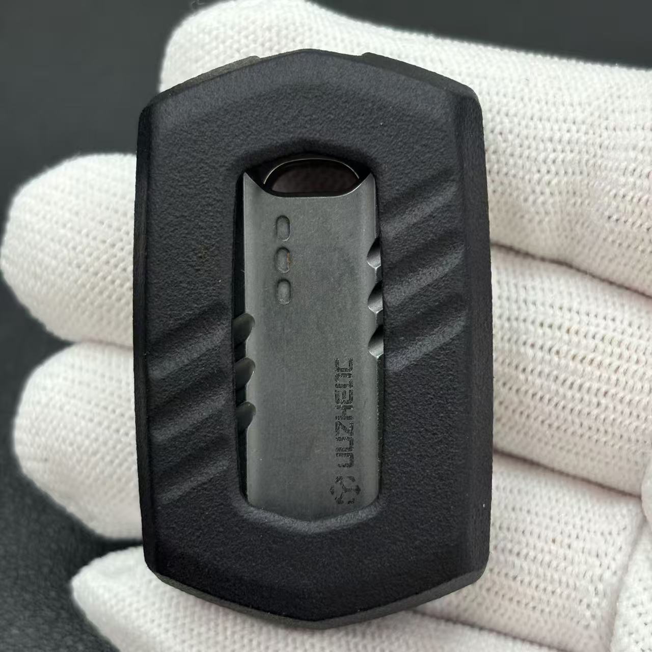 Thousand machines Titanium Zirconium