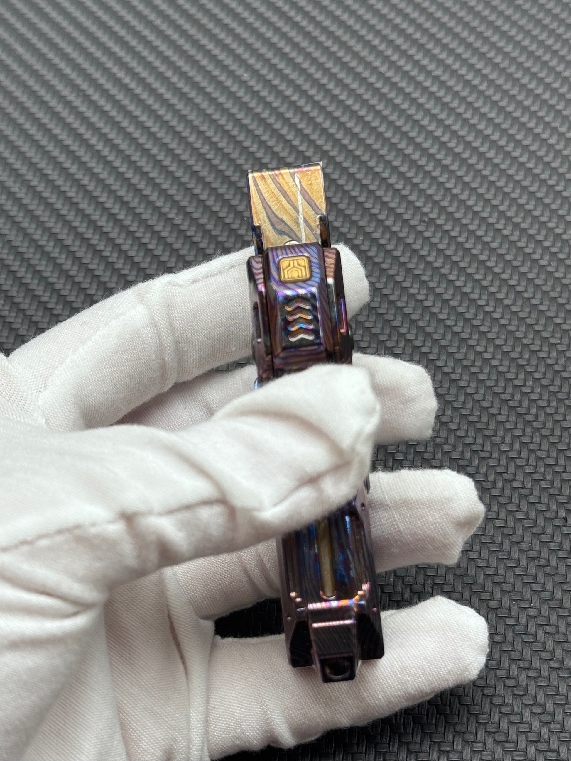 MT99 Zircuti