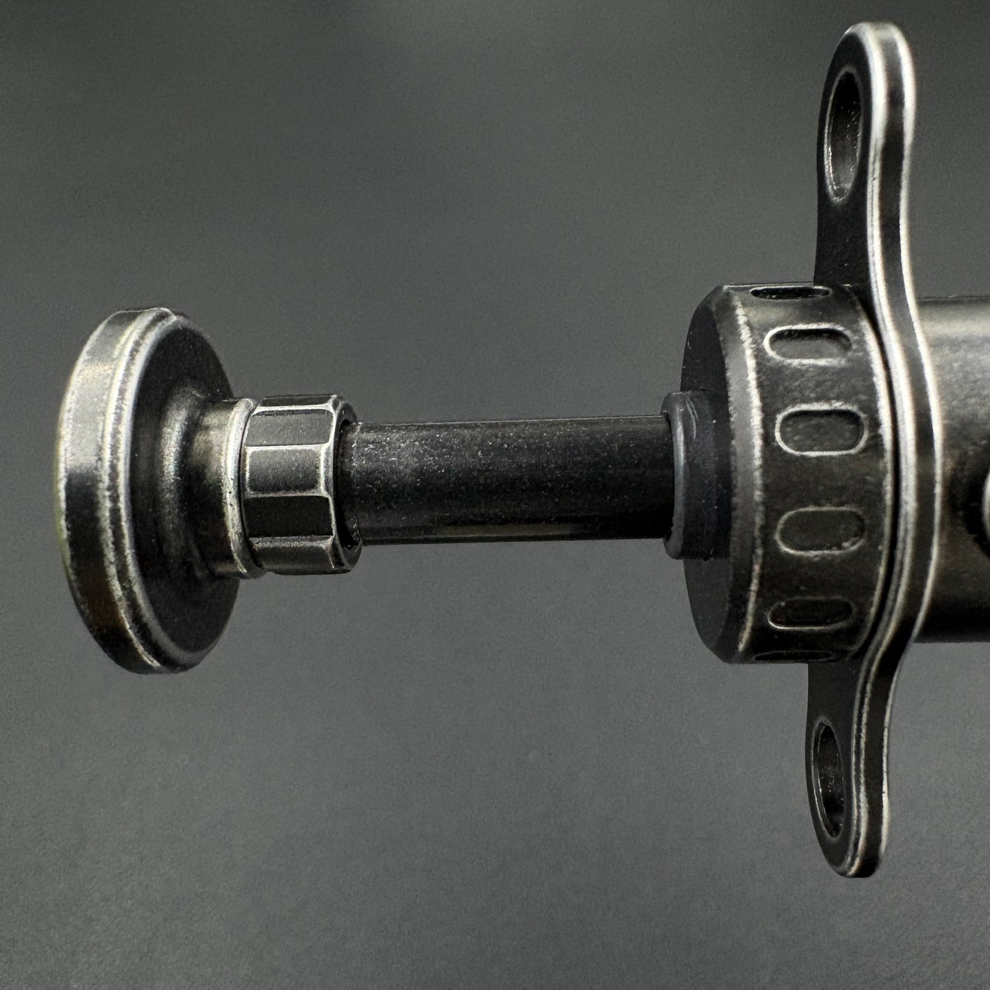 Maxdoc Stainless Steel Distressed