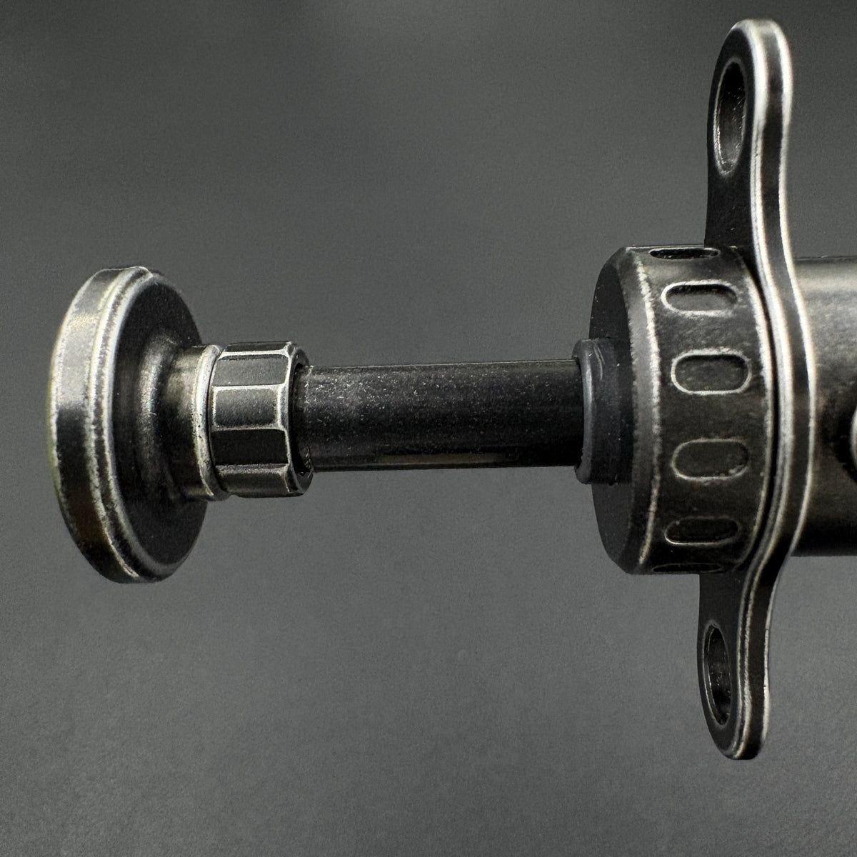 Maxdoc Stainless Steel Distressed