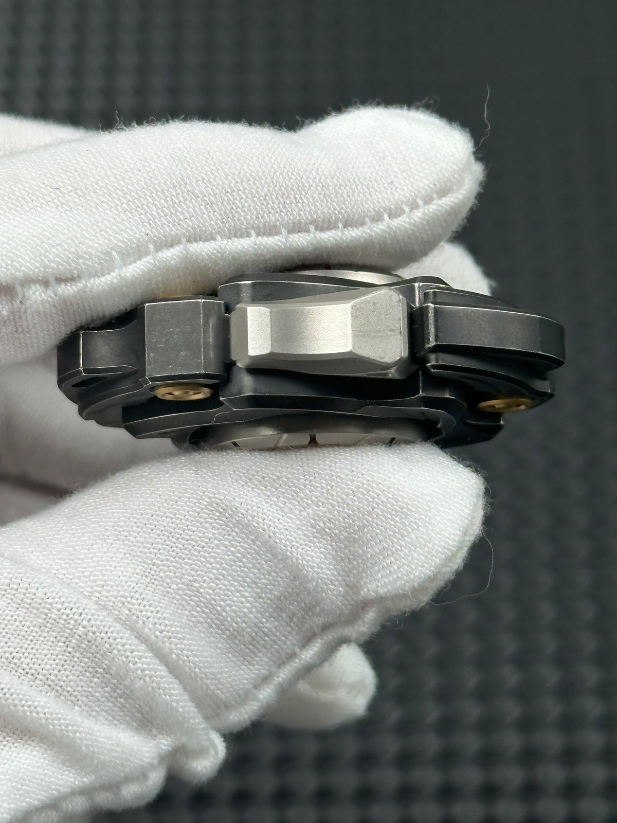 Azure Bird Stainless Steel Limited 40