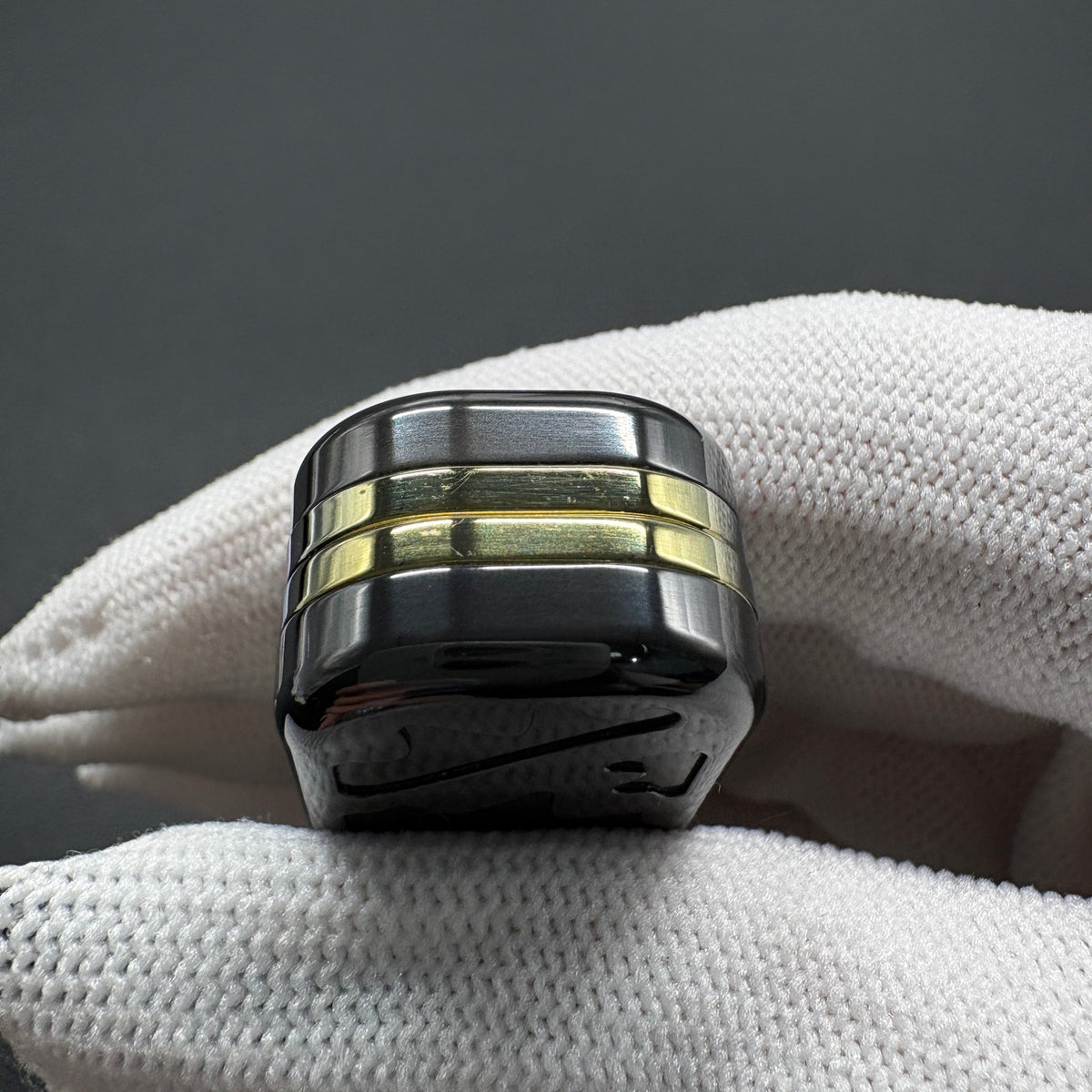 Q Mechanical Zirconium