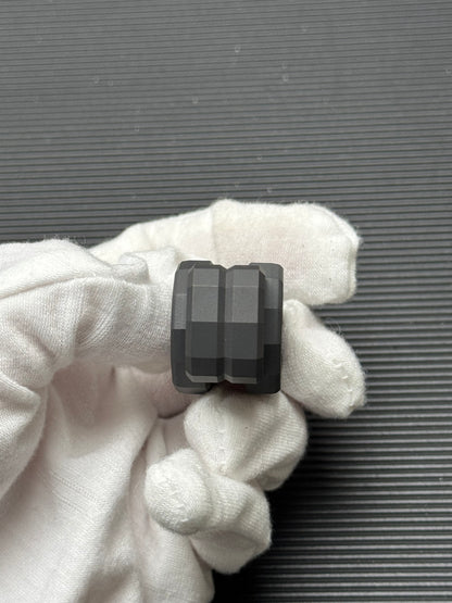 N7 Zirconium
