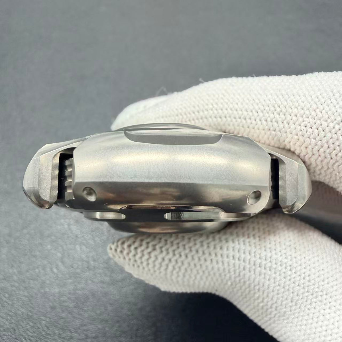 Resonance Titanium