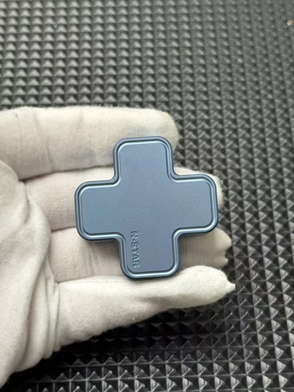 "+" Titanium