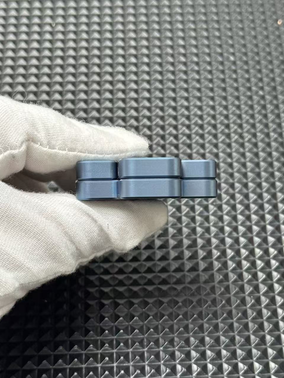 "+" Titanium